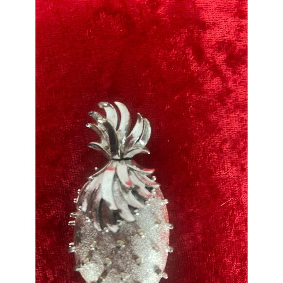 Vintage Silver‎ Pineapple Shaped Brooch Pin - Picture 4 of 5